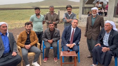Siverek'te bir köyde sandık muhtarın evine kuruldu... CHP'li Başarır: Sandık güvenliğini sağladık