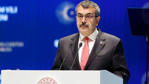 Milli Eğitim Bakanı duyurdu: Ara tatillerle ilgili bir düzenleme yapabiliriz