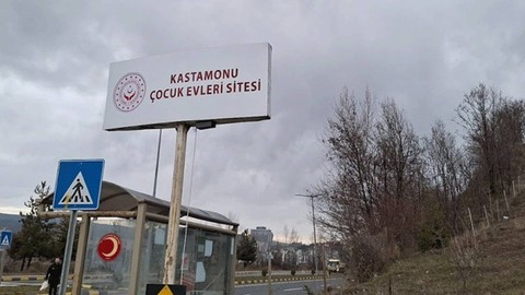 Sevgi evlerinde kalan bebek, yatağında ölü bulundu