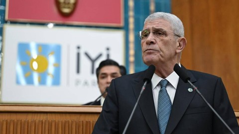 Müsavat Dervişoğlu: İktidar, geçmişini unutan bir meczup gibi aynada gördüğü suretine 'terörist' diyor