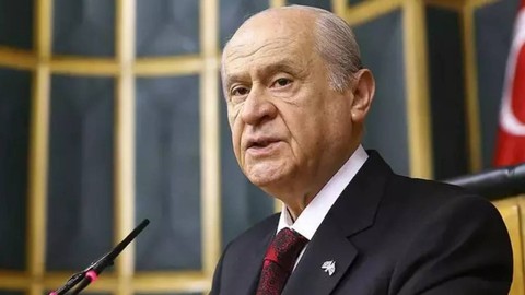 Bahçeli'den Erdoğan'ın ikili görüşmelerine ilişkin açıklama: "Bizce mahsur yok, herkesle görüşebilir"