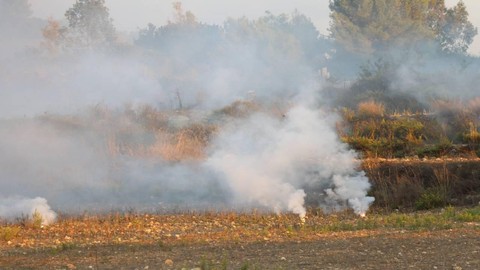 İsrail Lübnan'ın güneyine "fosfor bombalarıyla" saldırdı