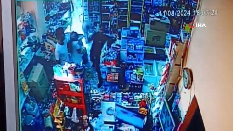 Bakkala Tüpü Fırlattı Dehşet Anları Kameralara Yansıdı!