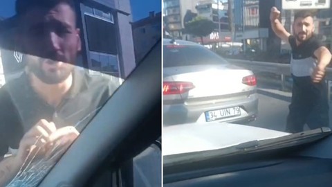 Otomobilin Camını Kırıp Tekmeledi