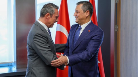Özgür Özel ve Ali Koç'tan Sürpriz Görüşme