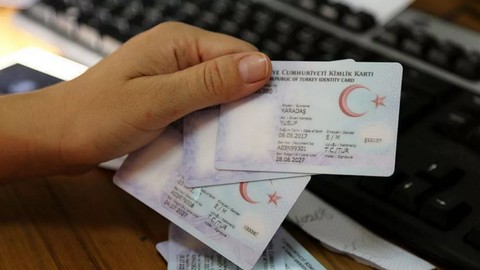 Bu Soyadları Ailenizin Yerli Türklerden Geldiğini Gösteriyor
