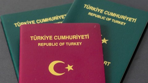 Almanya'dan Beklenmedik Vize Kararı! Türk Vatandaşları Listeye Alındı