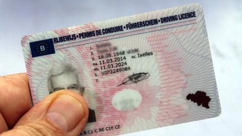 Eski Tip Ehliyeti Olanlar Dikkat! Yeni Dönem Başladı, Tarihe Karışıyor