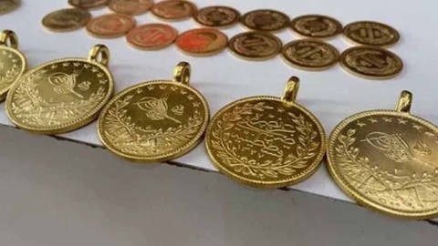 Reşat Altın mı Yoksa Hamit Altın mı Daha Karlı? Arasındaki Farkı Kuyumcu Açıkladı