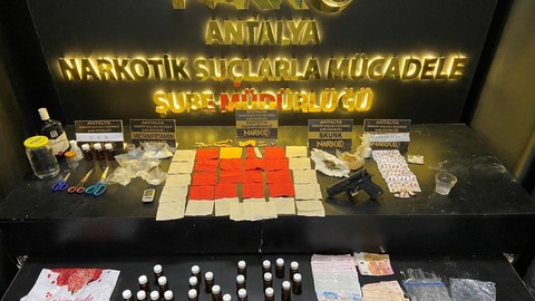 Antalya'da Uyuşturucu Operasyonu: 67 Gözaltı