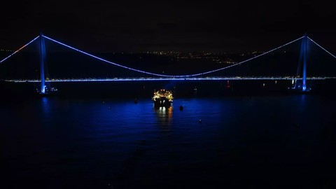 İstanbul Boğazı, Gemi Trafiğine Yeniden Açıldı