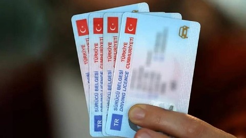 Ehliyette O Şart Kaldırıldı: 1 Ocak'tan Sonra Yürürlüğe Girecek