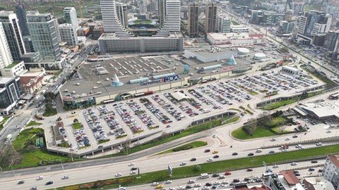 8 Milyar Liraya Satılan Dev AVM'nin Yıkımı Başladı