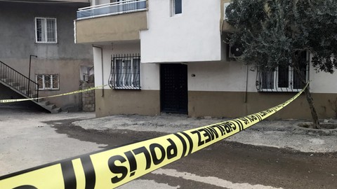 İntihar Girişimi Aile Faciasına Dönüştü: Önce Annesini Sonra Kendini Vurdu