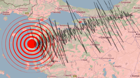 Çanakkale'de Şiddetli Deprem, İstanbul'dan da Hissedildi