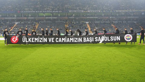 Fenerbahçe, Lyon ile Yenişemedi