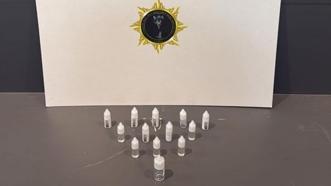 Samsun'da Uyuşturucu Operasyonu: 13 Paket Likit Esrar Ele Geçirildi, 3 Gözaltı