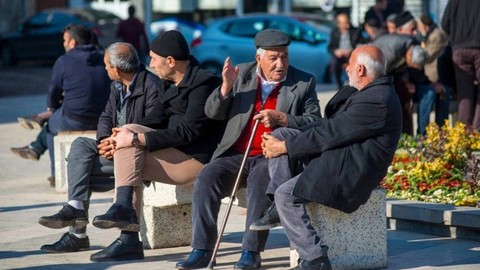 1 Şubat'ta Yürürlüğe Girecek: 60 Yaş Üstüne Artık Ücretsiz Olacak