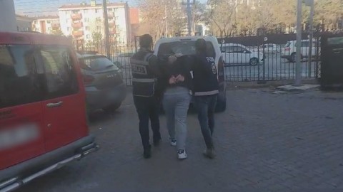 Çocuğa Cinsel İstismar Suçundan Aranan Şahıs Yakalandı