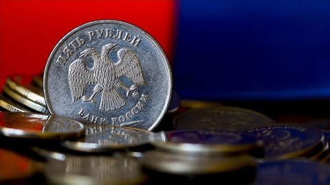 Rus Bankalarından Rekor Net Kâr: 2024'te Tam 3,8 Trilyon Ruble