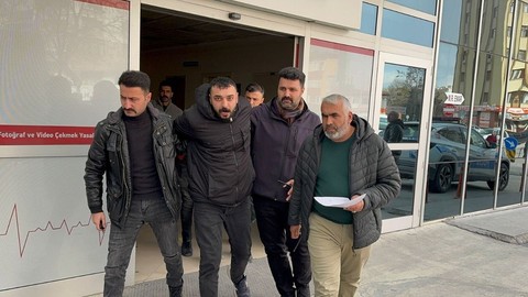 Eşi Boşanma Davası Açtı, Dilekçeyi Yazan Arzuhalciyi Kurşunladı: 2 Tutuklama