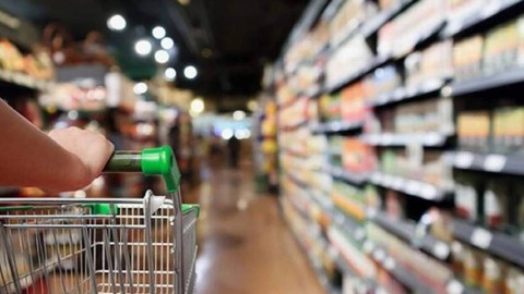 Marketteki Tavukların İçinden Çıkanlar Şoke Etti: Tüm Satışları Durduruldu