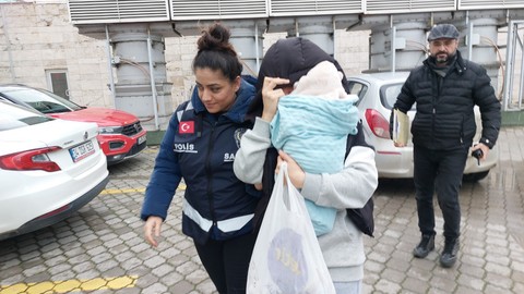 64 Suç Kaydı Bulunan Kadın 'Hırsızlık Yaptım' Dedi, Yine Serbest Kaldı