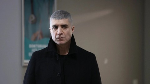 Özcan Deniz'e Abisi Ercan Deniz'den Ölüm Tehdidi: Uzaklaştırma Kararı Çıktı