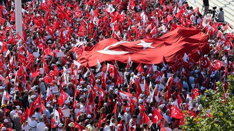 CHP'yi Ayağa Kaldıran Gözaltı! Operasyona Tepkilerde 'İmamoğlu' Detayı