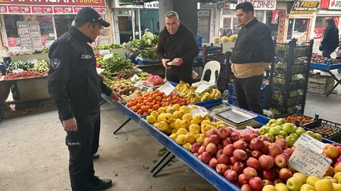 Çine’de Zabıta Ekiplerinden Pazar Yerlerinde Sıkı Denetim
