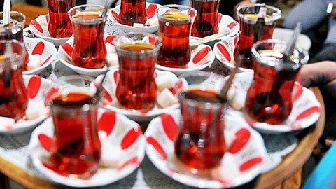 İftardan Sonra Çay İçenler Dikkat: Bu Zararını Kimse Bilmiyordu