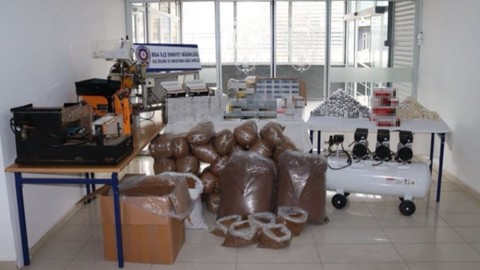 Çanakkale'de 327 Kilo Kaçak Tütün Yakalandı: 3 Gözaltı