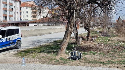 İntihar Girişiminde Bulunan Şahsı Vatandaşlar Kurtardı