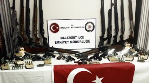 Muş'ta Operasyon: Silah ve Mühimmat Ele Geçirildi