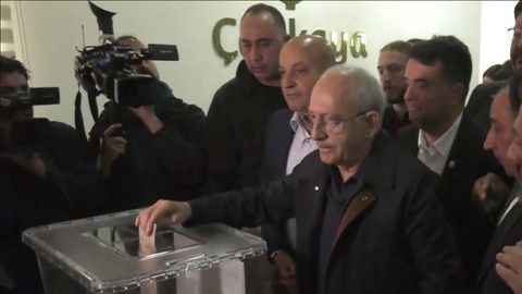 Kılıçdaroğlu, İmamoğlu İçin Oy Kullandı; Tutuklanmasına Tepki Gösterdi