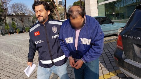 Konuşma Bahanesiyle Cep Telefonlarını Çalan Kişi Tutuklandı