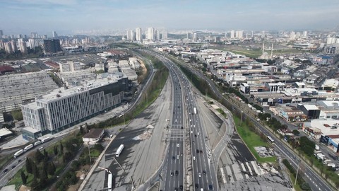 İstanbul'da Yollar Bu Sefer Boş Kaldı
