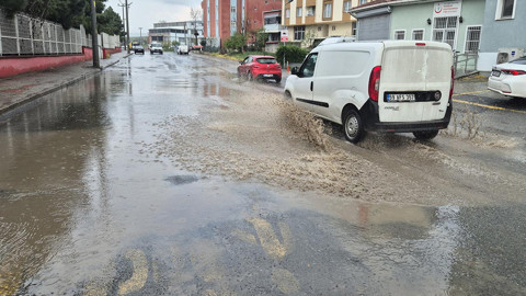 Tekirdağ’da Aniden Bastıran Sağanak Hayatı Felç Etti