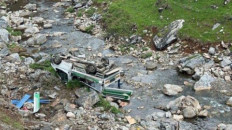 Şırnak’ta Korkunç Kaza, Araç Çaya Uçtu