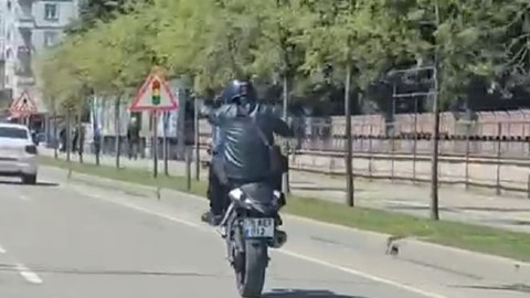 Ordu’da Ön Kaldırarak Motor Süren Şoföre Para Cezası