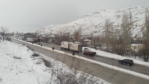 Malatya-Kayseri Kara Yolunda 'Kar ve Tipi' Önlemi