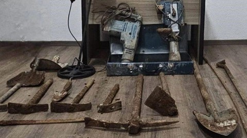 Marmaris’te Kaçak Kazı Yapan 6 Şüpheli Suçüstü Yakalandı
