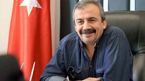 Sırrı Süreyya Önder'in Çocukluk Arkadaşları Anlattı