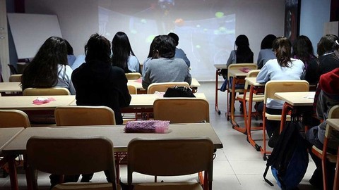 Depremin Ardından Üç İlde Daha Okullar Tatil