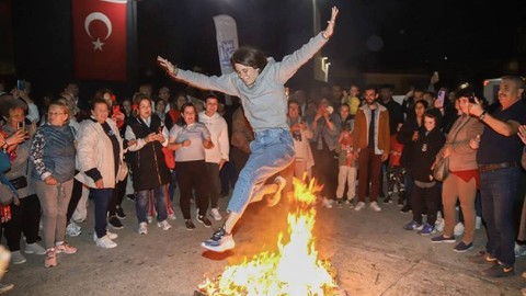 Hıdırellez Gecesi Dileklerin Gerçekleşmesi İçin En Etkili Yöntem: Herkes Artık Bunu Yapıyor