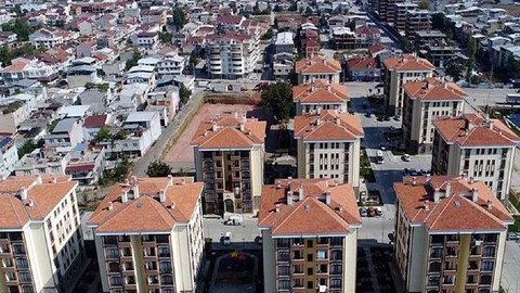 Ev Almanın En Ucuz Yolu: Bu Evler Yarı Fiyatına Kapış Kapış Satılıyor! Yarış Başladı