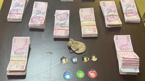 Kuyumculara Sahte Altın Satmışlar! İki Kişi Yakalandı