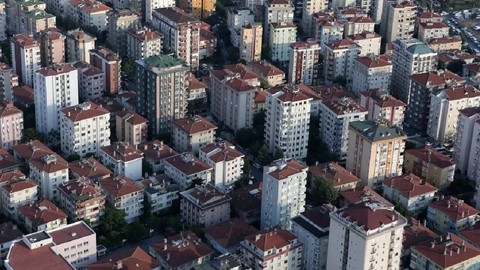 Bankalarda Konut Kredisi Faizi Uçtu: İşte 2 Milyon TL Konut Kredisinin Geri Ödeme Planı ve Aylık Taksit Tutarı