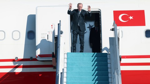 Cumhurbaşkanı Erdoğan Azerbaycan'a Gitti
