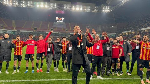 Süper Lig Ekibinde 8 İsmin Sözleşmesi Sona Eriyor